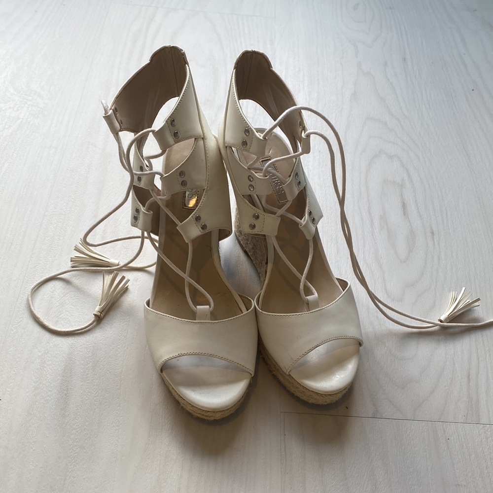 Guess White Tie Tassel Wedges - Picture 2 of 5